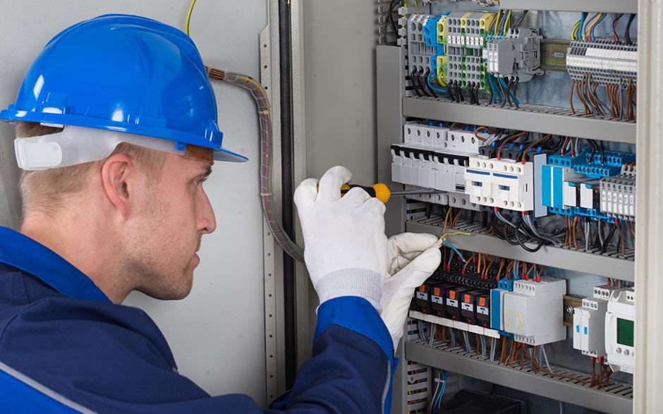 prix d'un électricien Puteaux
